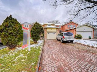 21 Field Cres