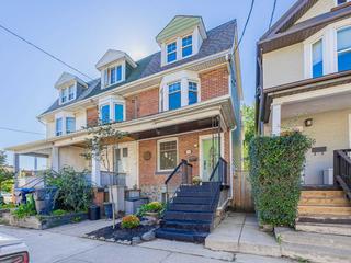 Main - 14 Coxwell Ave