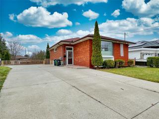 16 Willamere Dr