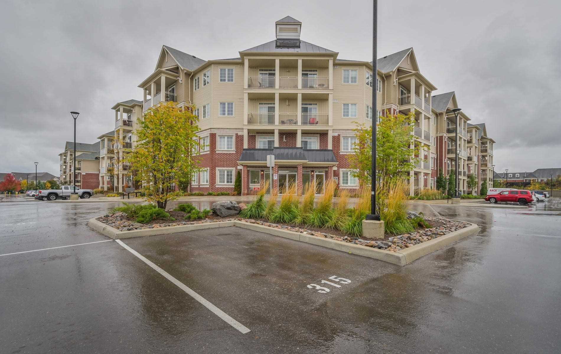 128 80 Aspen Springs Dr, Bowmanville Terminated, E5880344 Condos.ca