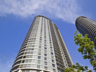 3723 - 135 Village Green Sq