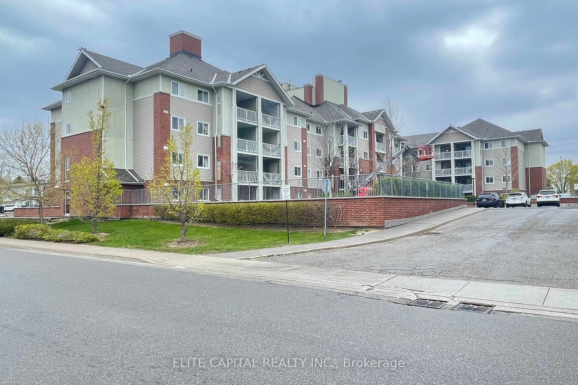 301 5235 Finch Ave E, Scarborough Terminated, E5927164 Condos.ca