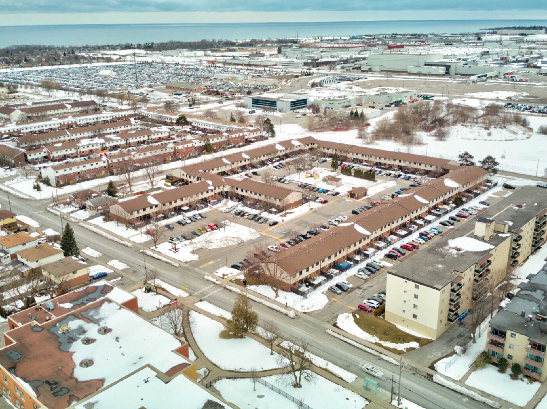 58 960 Glen St, Oshawa Sold, E5968189 Condos.ca