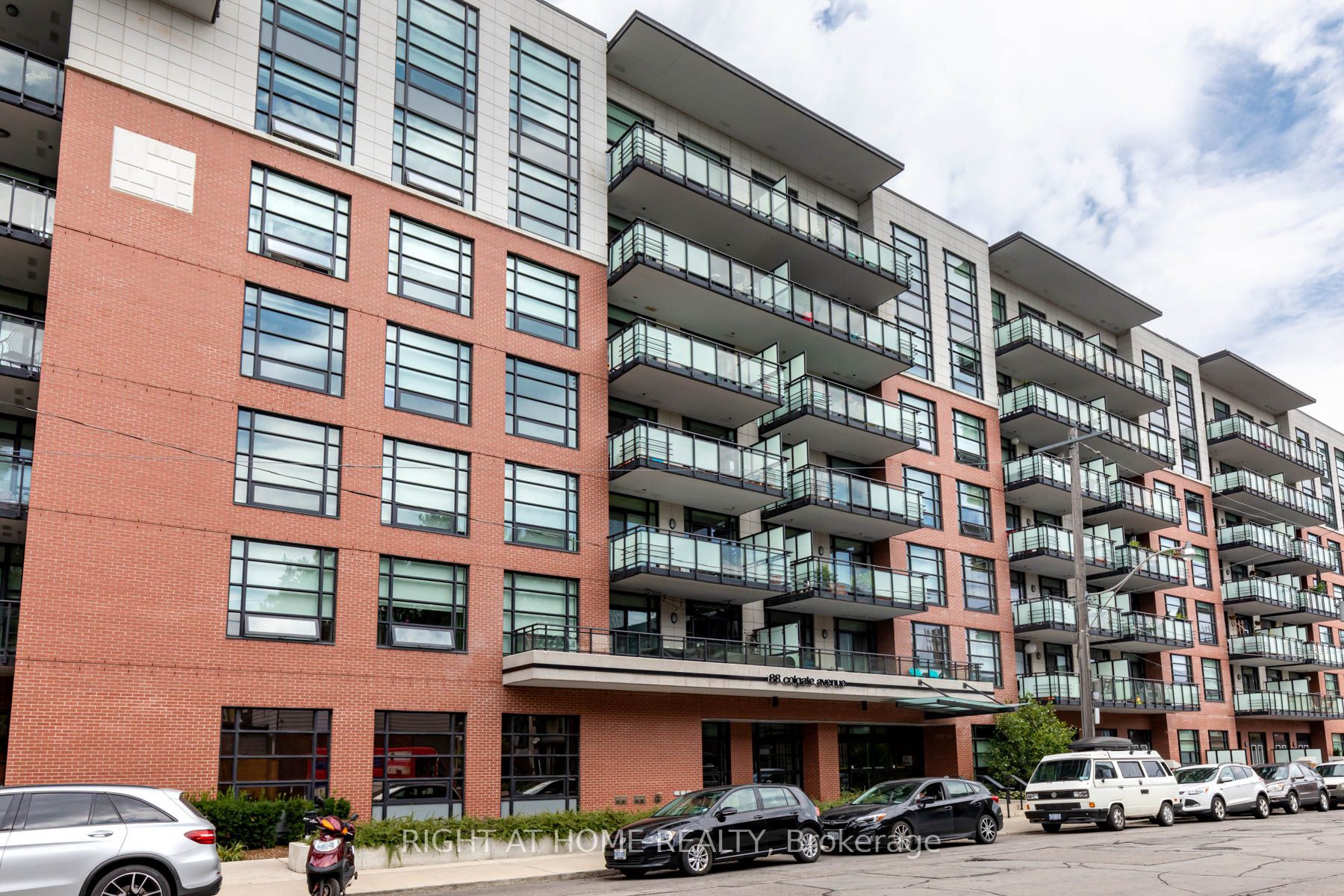 632 88 Colgate Ave, Toronto Sold, E5991420 Condos.ca