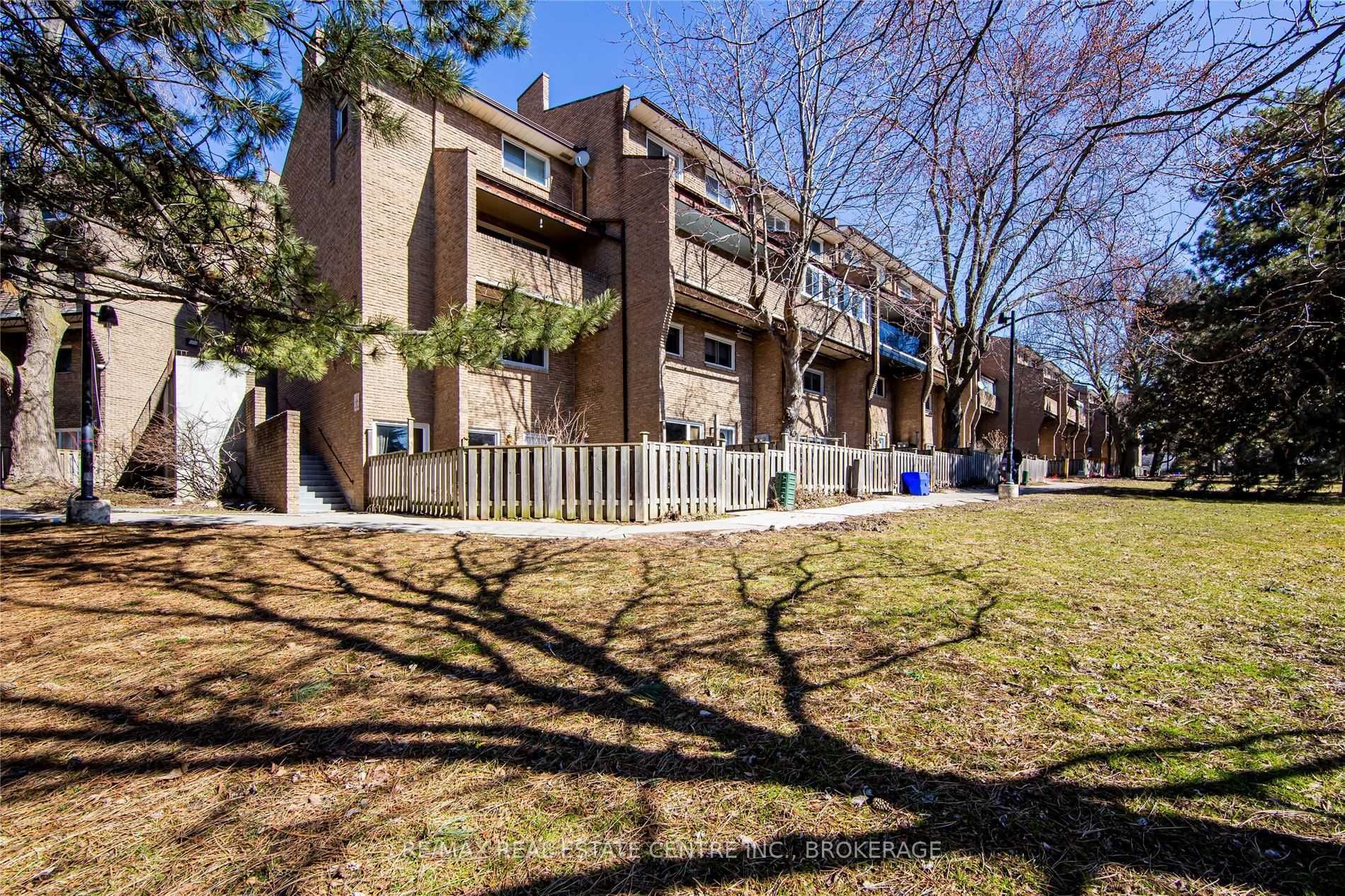 154 50 Scarborough Golf Clu Rd, Scarborough Sold, E6007245 Condos.ca 154 50 Scarborough Golf Clu Rd, Scarborough Sold, E6007245 Condos.ca