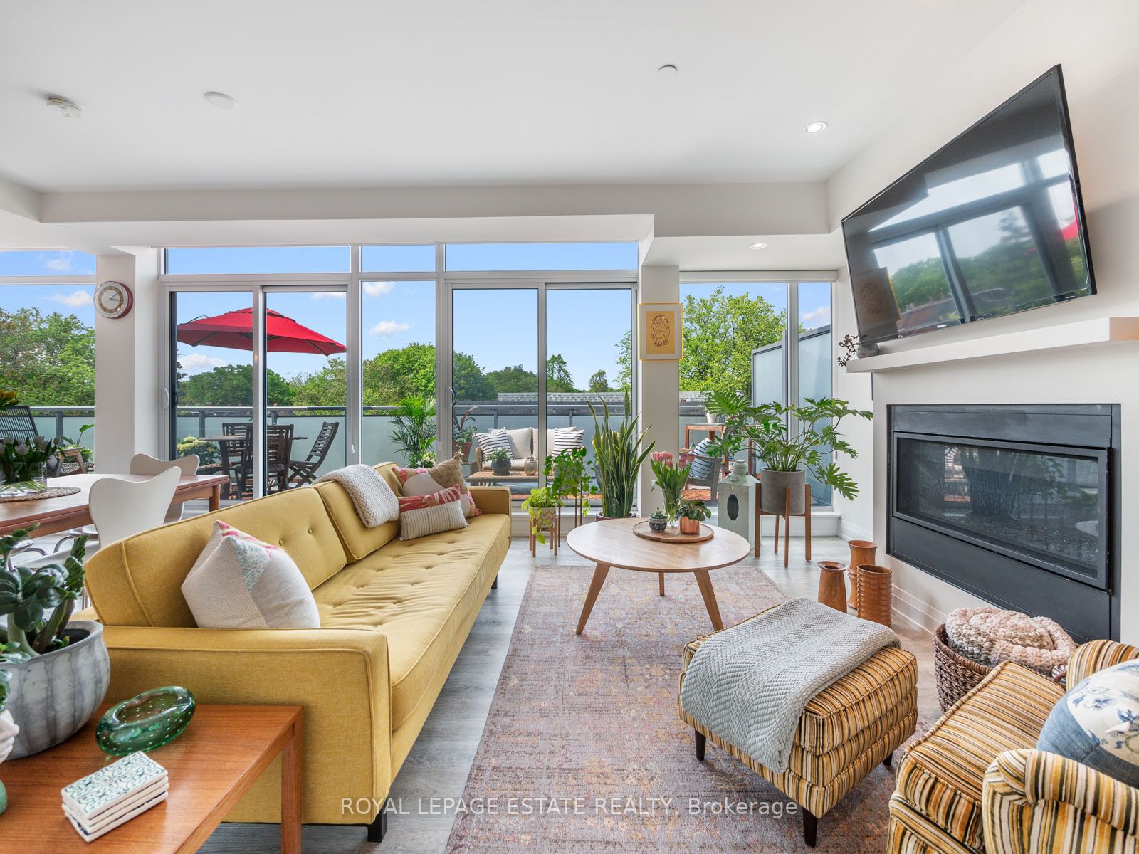 405 200 Woodbine Ave, Toronto Sold, E6028296 Condos.ca