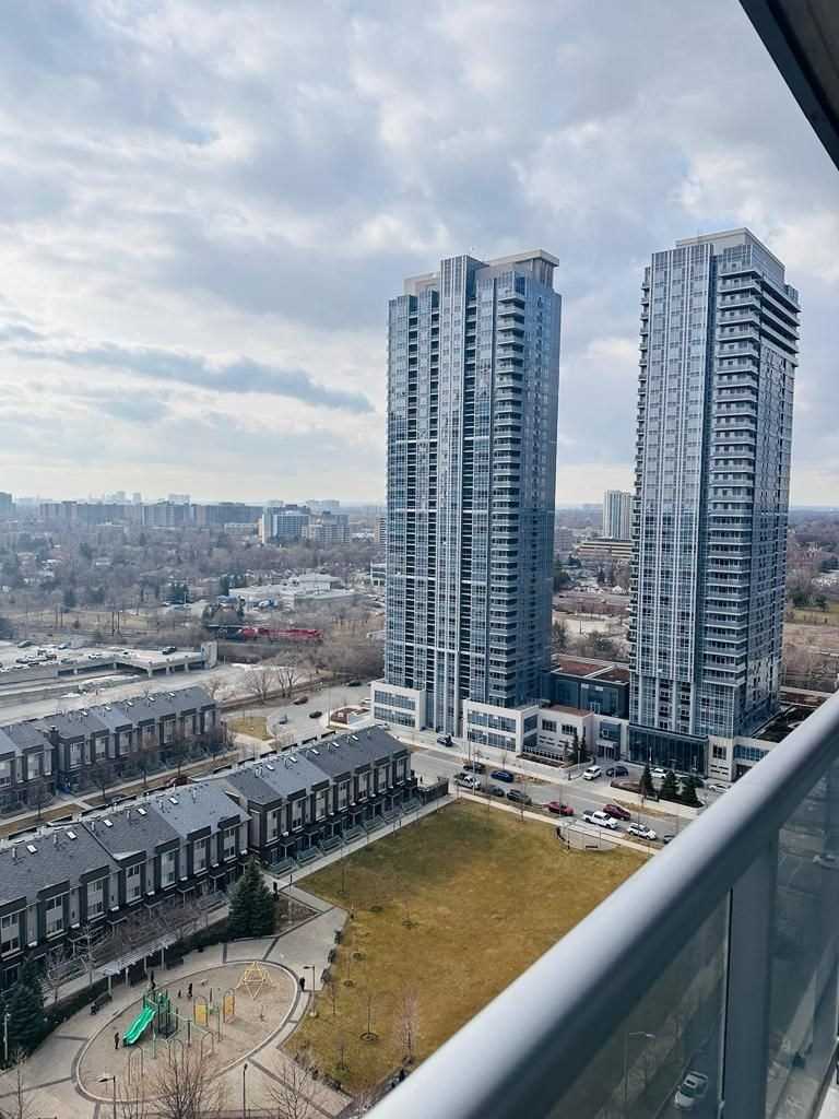 2004 151 Village Green Sq, Toronto Leased, E6030087 Condos.ca