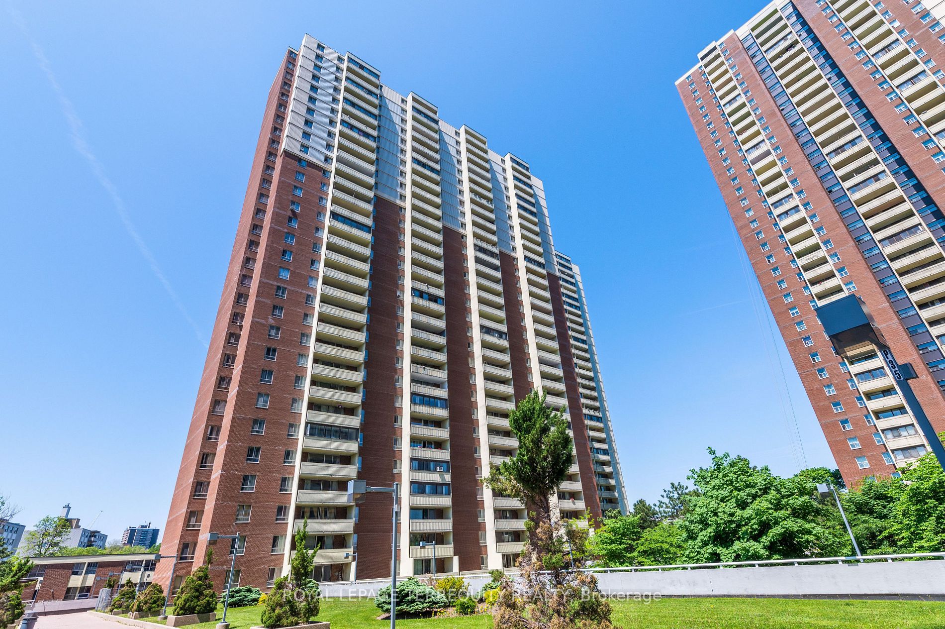 2602 1 Massey Sq, East York Sold, E6067404 Condos.ca