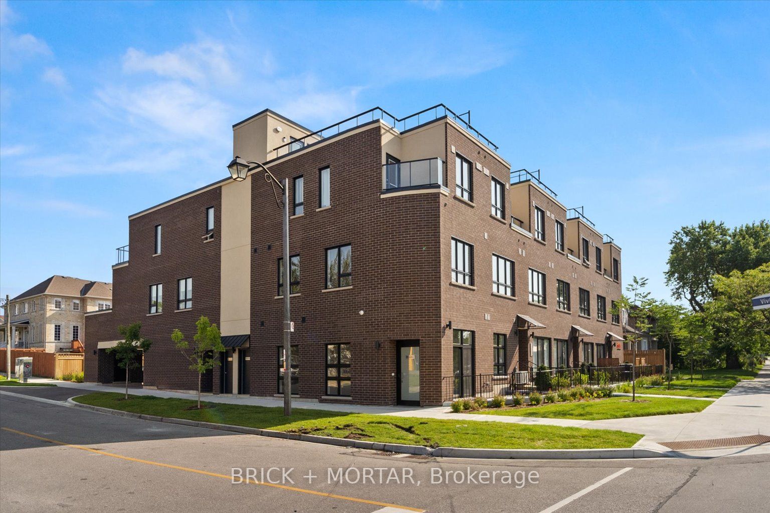 117 3686 St. Clair Ave E, Scarborough For Sale 719,990 Property.ca