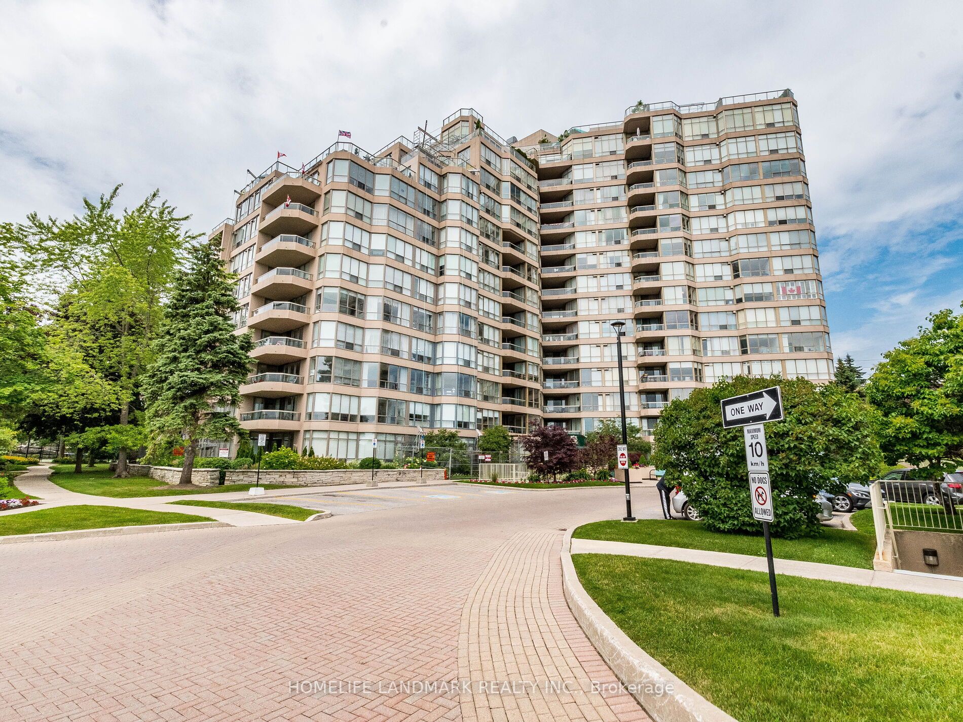 717 10 Guildwood Pkwy, Scarborough Sold, E6644934 Condos.ca