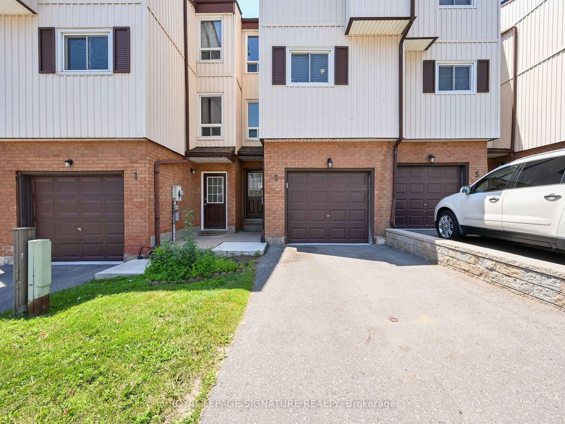 3 601 Galahad Dr, Oshawa Suspended, E6656958 Condos.ca