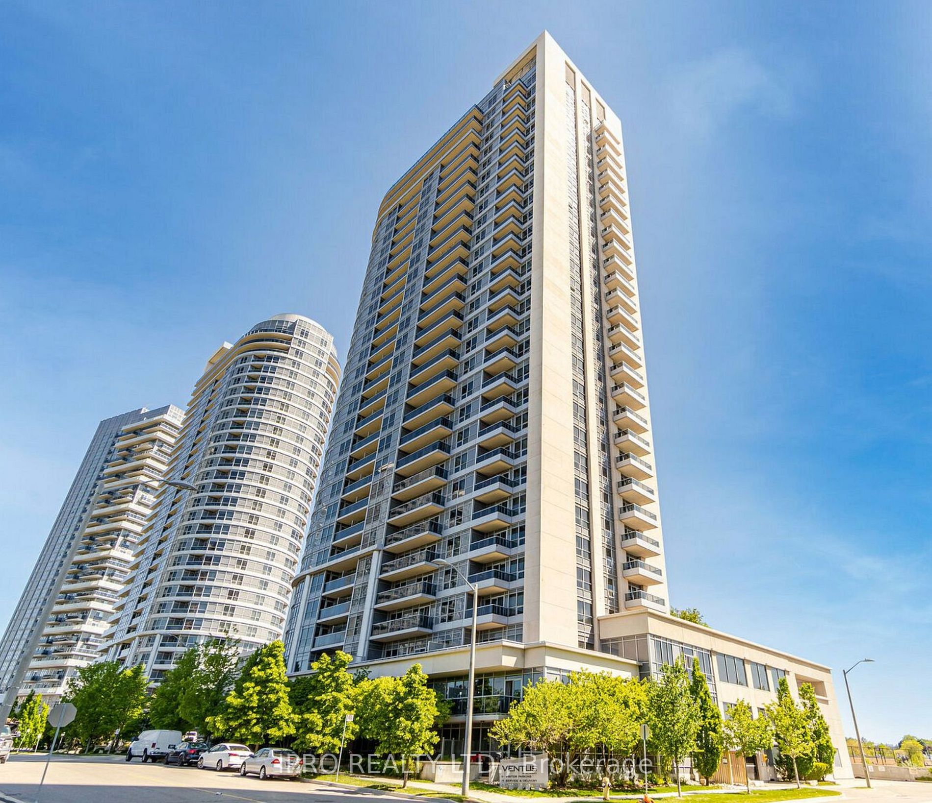 PH10 151 Village Green Sq, Toronto For Rent 2,400 Condos.ca