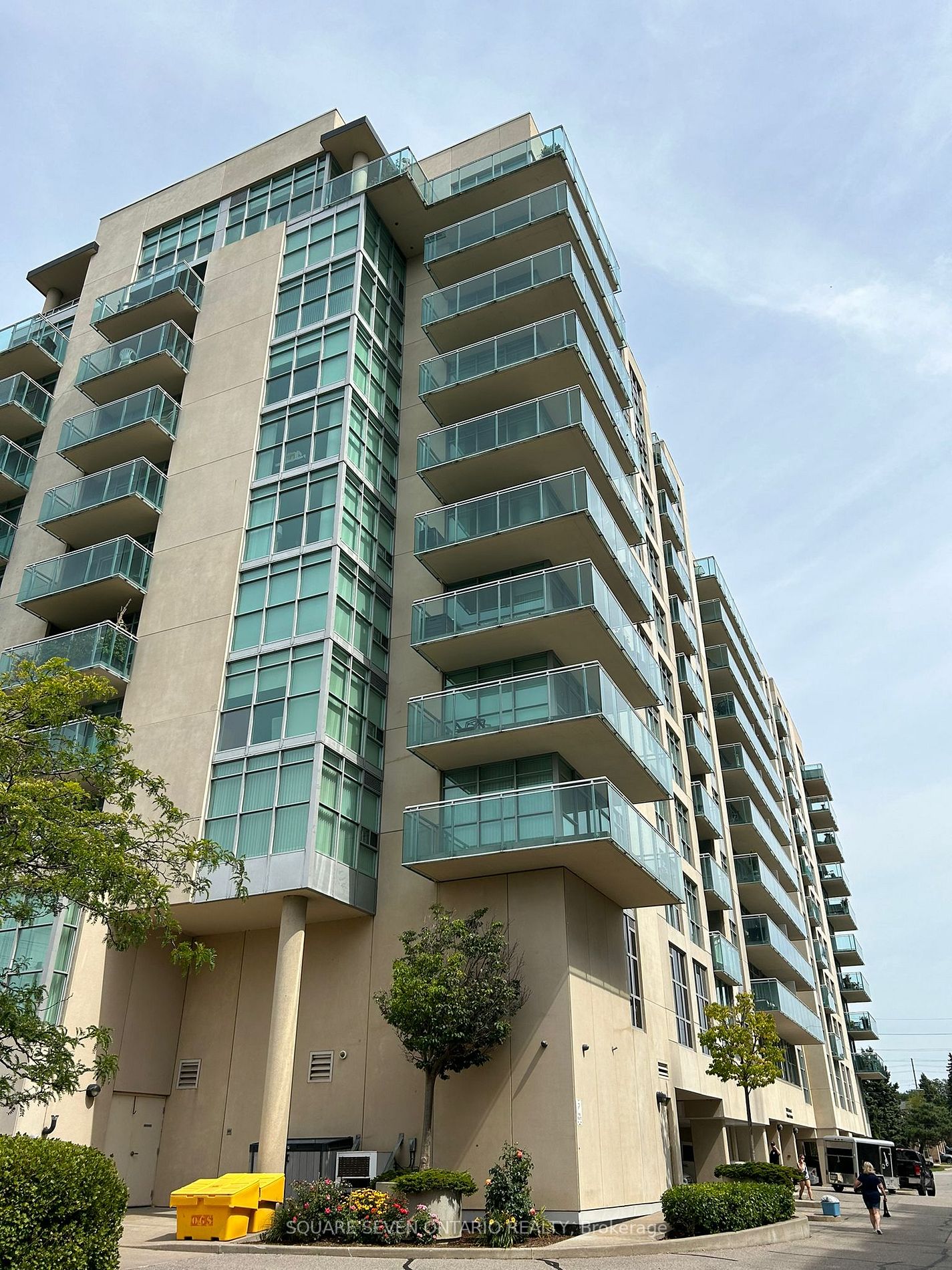 704 - 1600 Charles St, Whitby | Leased, E6795094 | Condos.ca