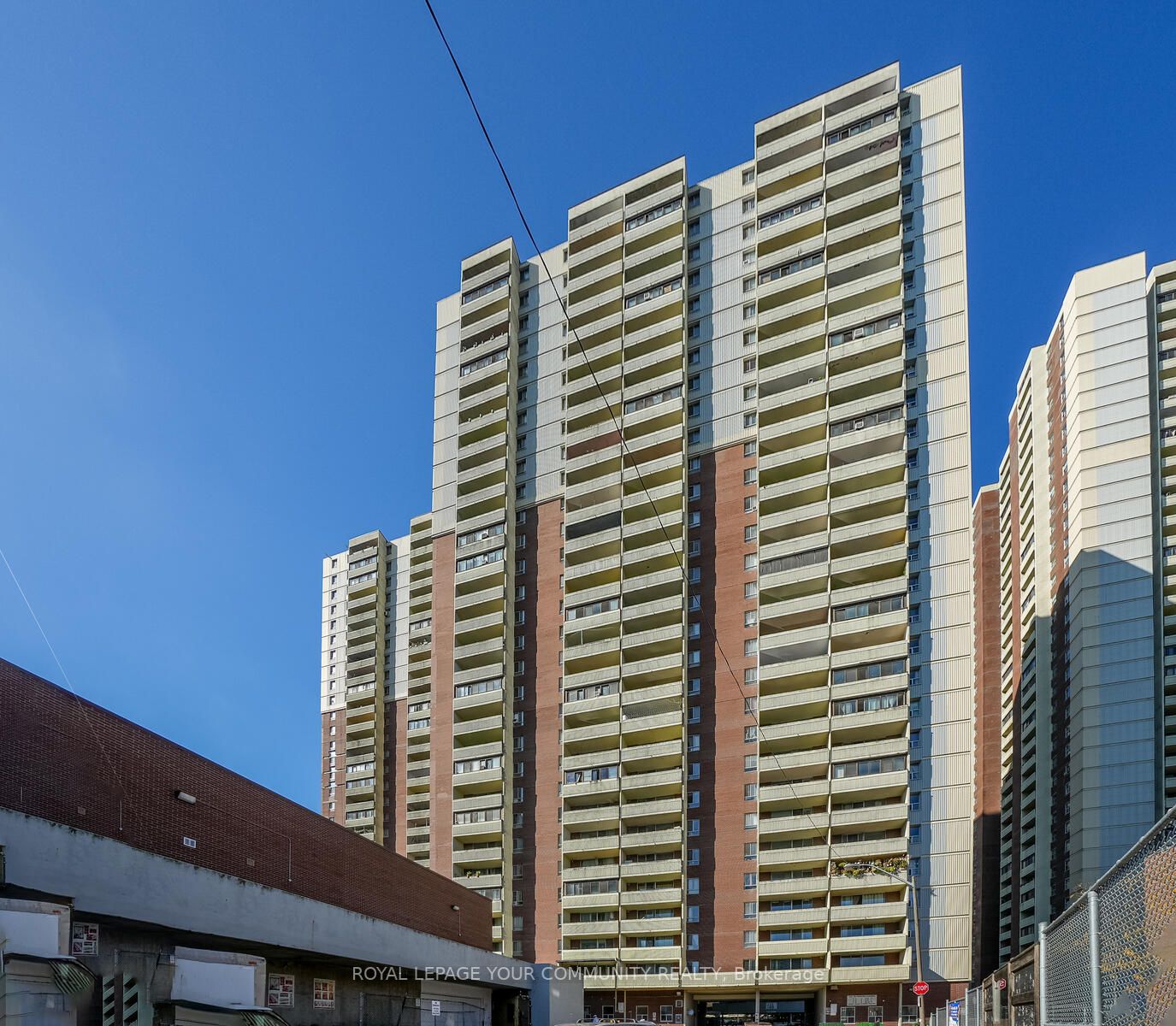 2707 5 Massey Sq, East York Sold, E7200260 Condos.ca