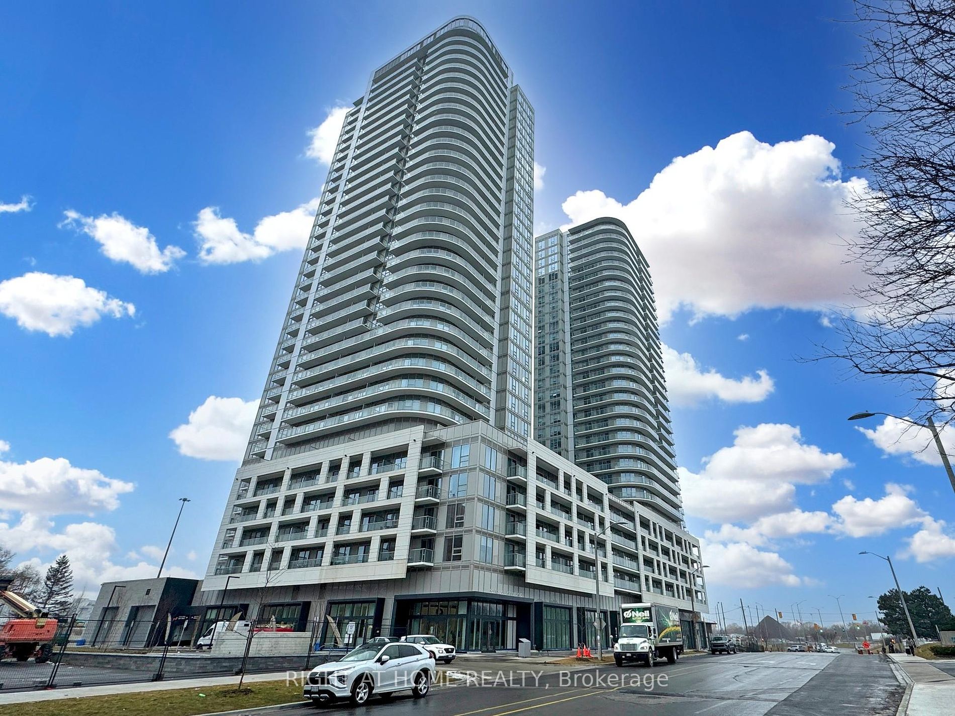 3315 2031 Kennedy Rd, Toronto Sold, E8043720 Condos.ca