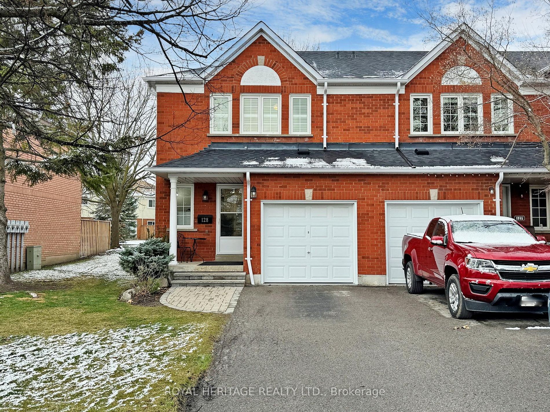 128 10 Bassett Blvd, Whitby Terminated, E8160718 Condos.ca