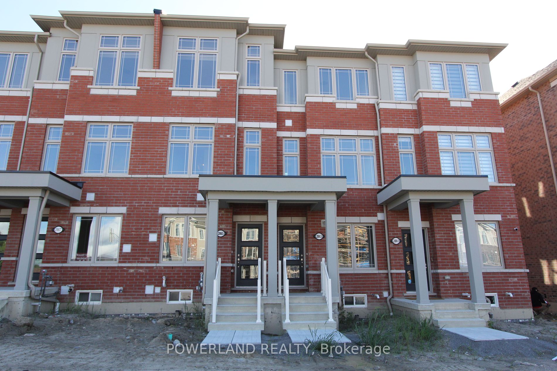 2865 Whites Rd, Pickering For Rent 3,200 Condos.ca