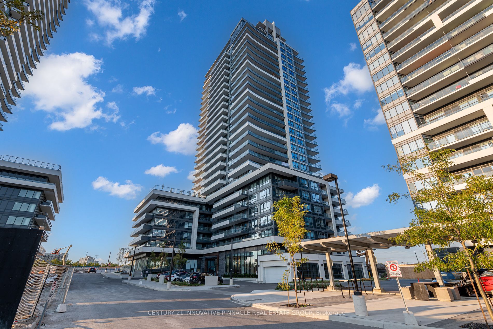 1110 1455 Celebration Dr, Pickering For Sale 689,900 Condos.ca