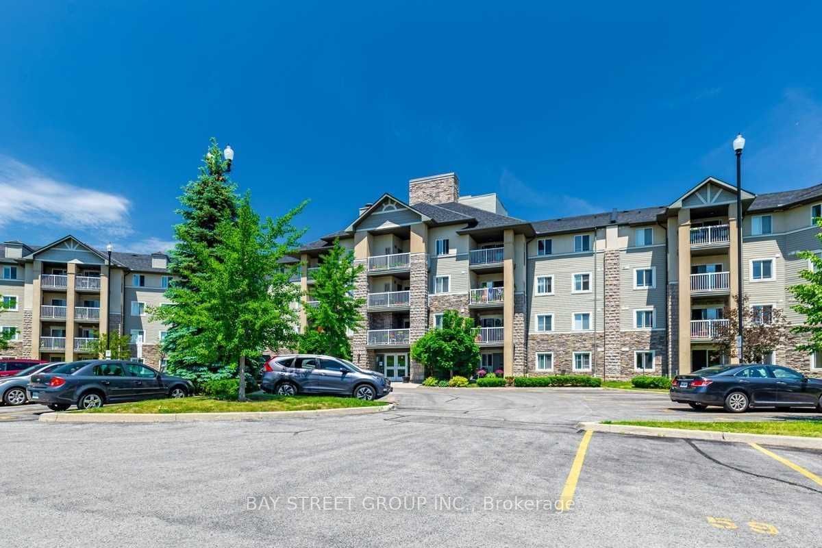 429 684 Warden Ave, Scarborough For Rent 2,200 Condos.ca