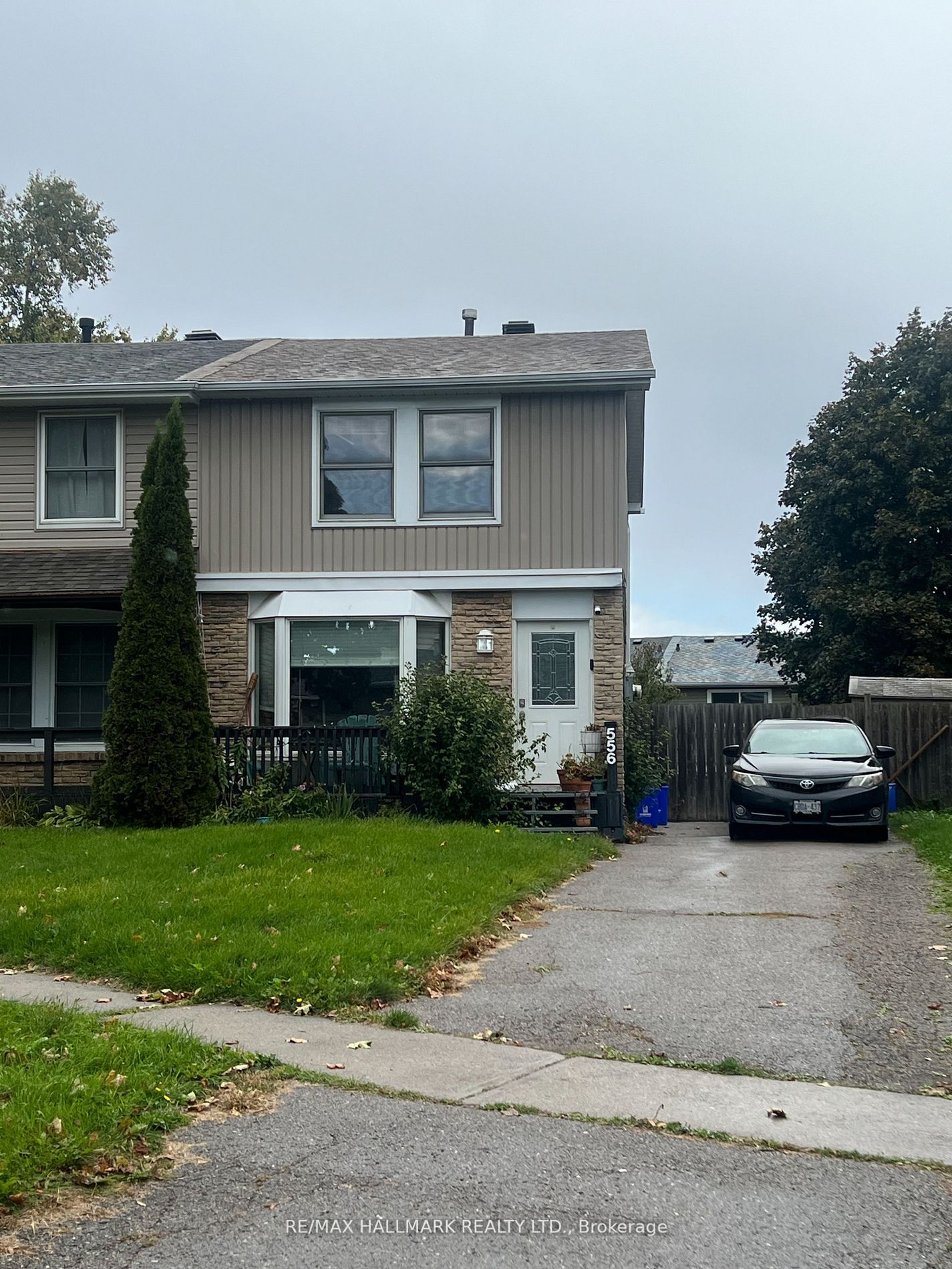 Bdr 3 556 Lakeview Ave, Oshawa For Rent 700 Property.ca