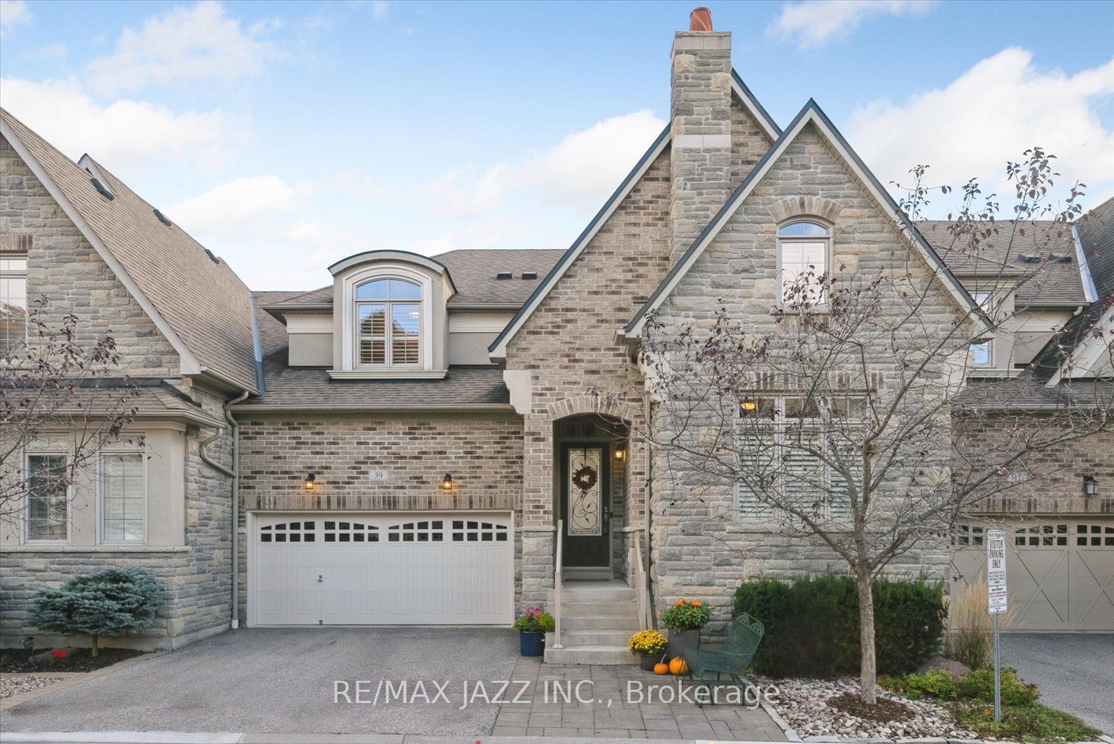 39 Illingworth Lane, Ajax For Sale 1,295,000 Condos.ca