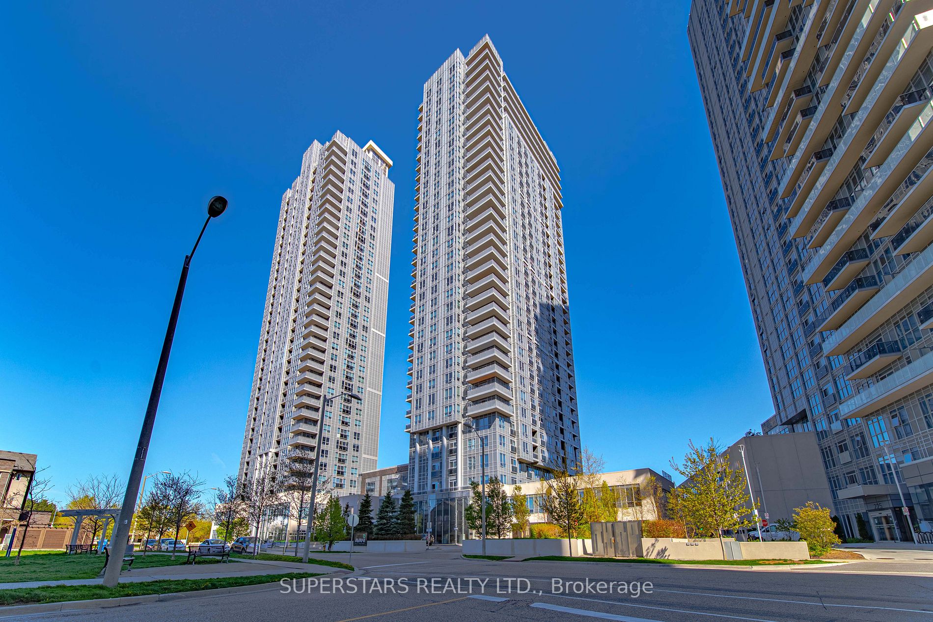 408 255 Village Green Sq, Toronto For Sale 508,000 Condos.ca
