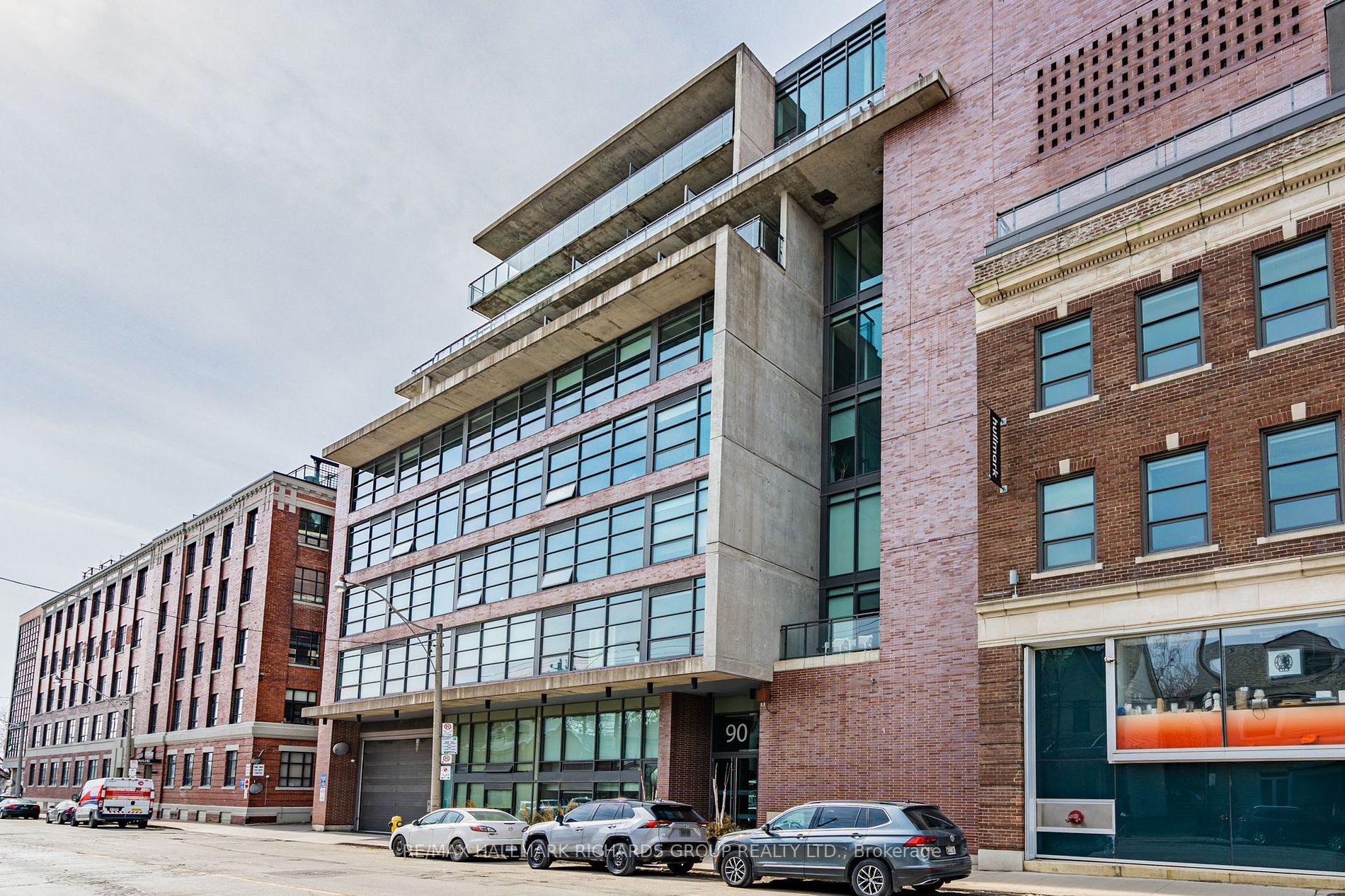 704 - 90 Broadview Ave, Toronto | Sold, E9510503 | Condos.ca