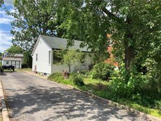 100 WARREN Avenue