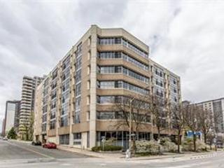 106 - 66 BAY Street S
