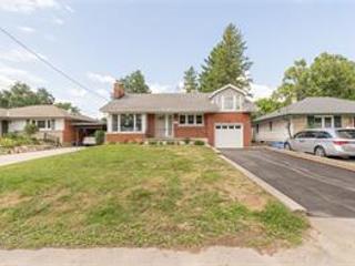 26 MCMASTER Avenue