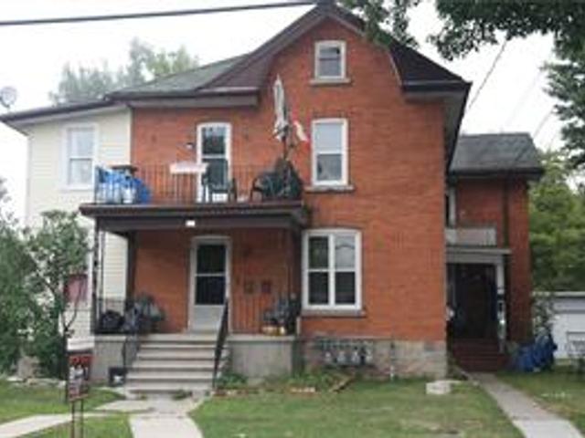 213 ALDER Street E