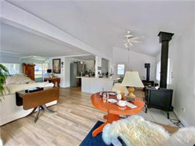 705 - 57 12th Conc Road E