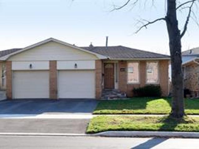 3452 CAPLAN Crescent