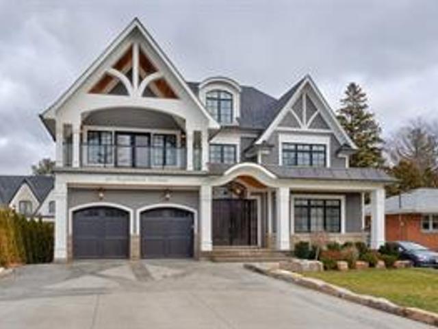 461 Maplehurst Ave, Oakville ON | Property.ca