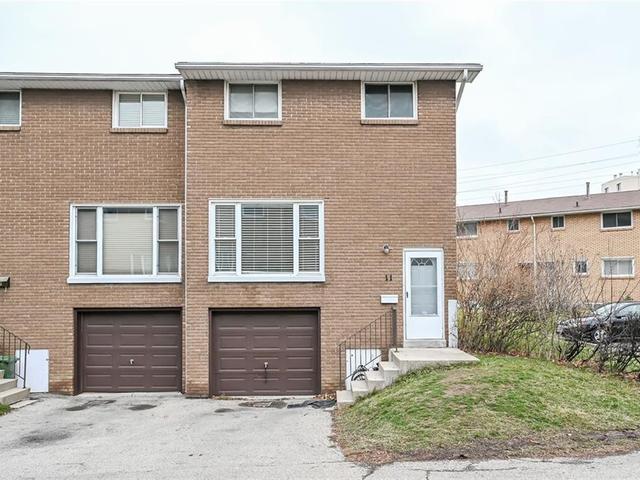 11 - 161 BERKINDALE Drive