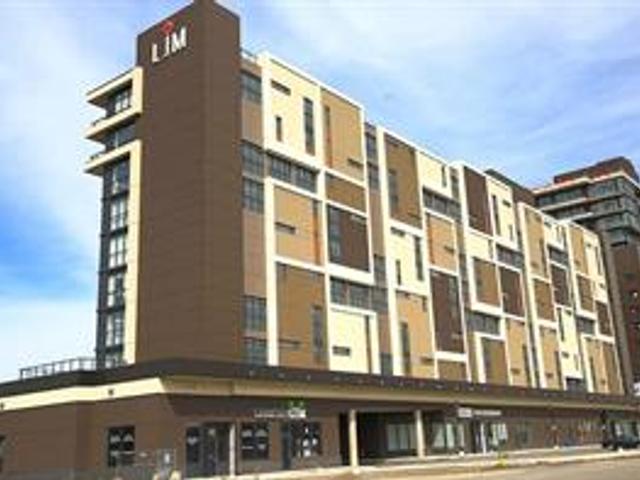 710 - 560 NORTH SERVICE Road
