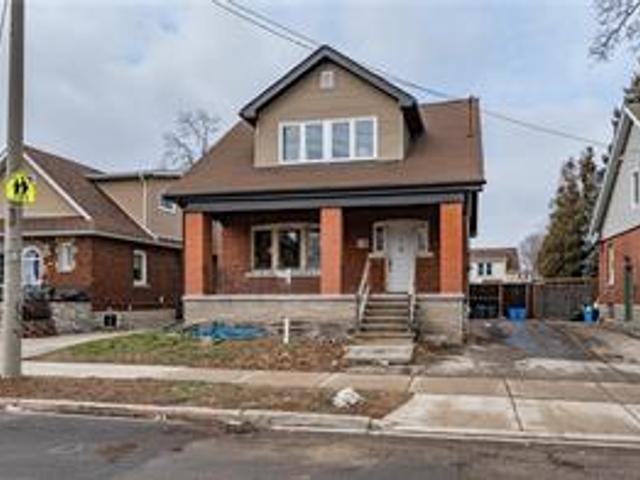78 Kenilworth Avenue S
