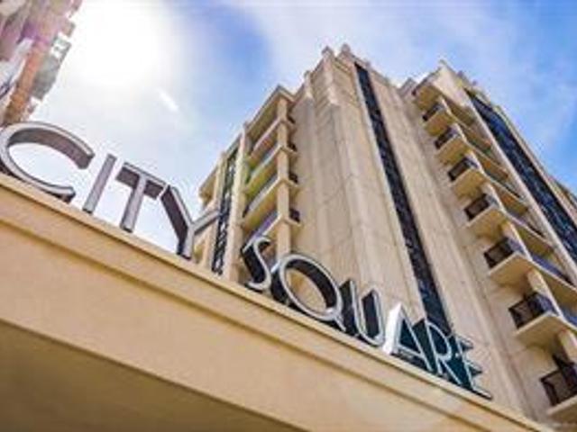 1006 - 85 Robinson Street