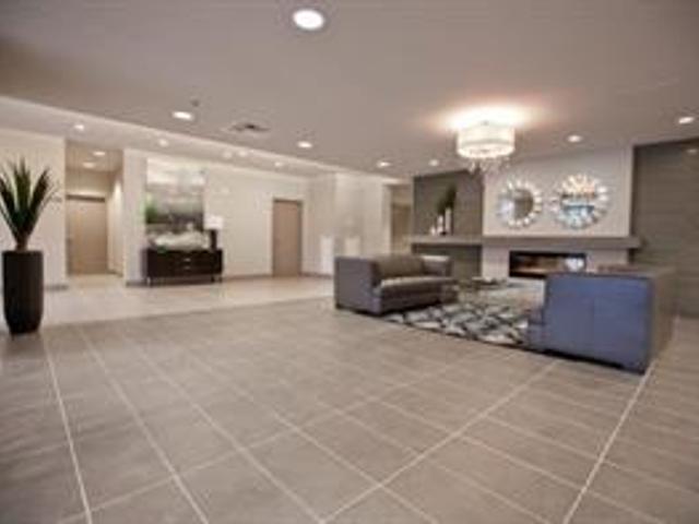 1006 - 85 Robinson Street