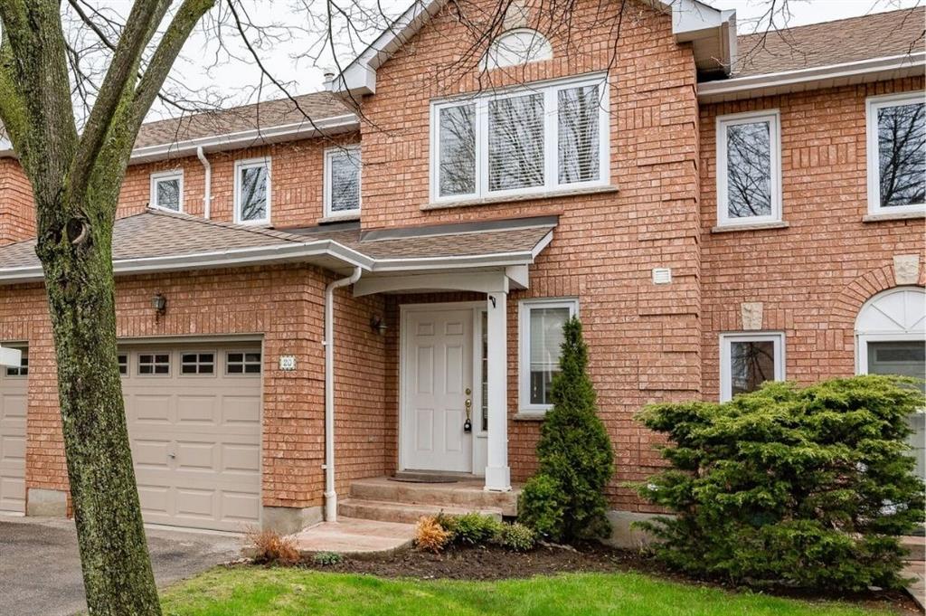 20 7 DAVIDSON Boulevard, Dundas For Sale 549,900 Property.ca