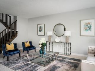 6 Bethune Avenue