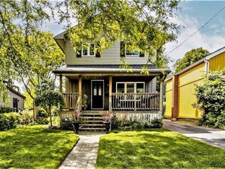 48 PEEL Street S