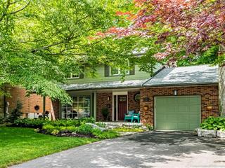 54 Ashwood Drive