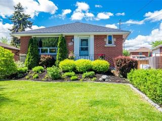 105 Castlefield Drive