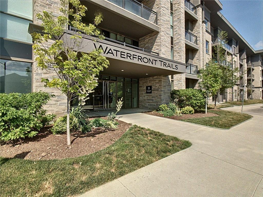 328 35 Southshore Crescent, Stoney Creek Sold, H4110885 Condos.ca