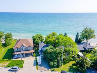 48 Seabreeze Crescent
