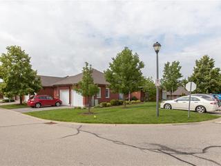 85 - 10 Isherwood Avenue