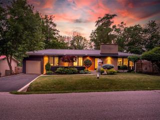 1278 Hollyfield Crescent