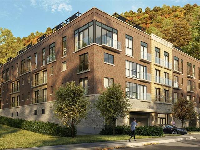 302 - 24 Brock Street N