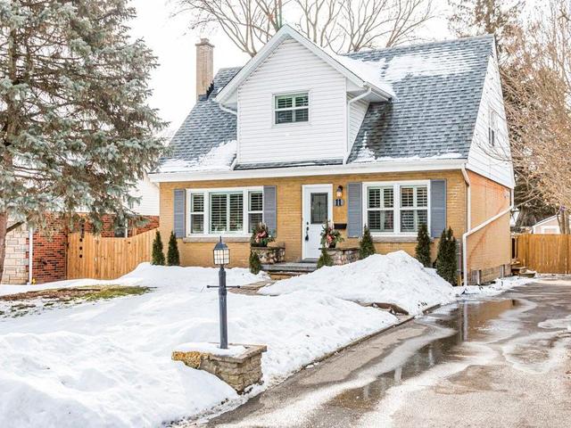 11 Cloverhill Avenue